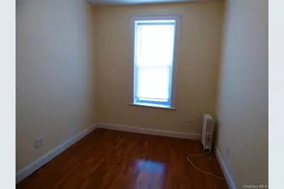 2554 35th Street, Astoria, NY 11103 - Photo 8