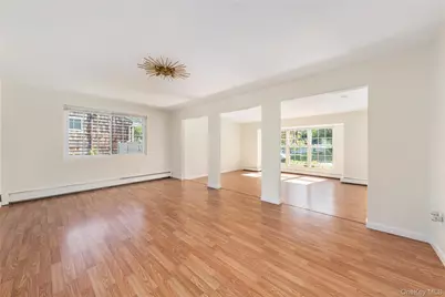 44 Apple Tree Drive, Hauppauge, NY 11788 - Photo 14