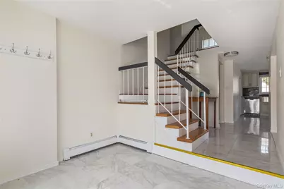 44 Apple Tree Drive, Hauppauge, NY 11788 - Photo 22