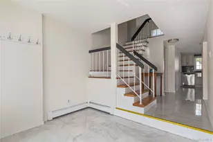 44 Apple Tree Dr, Hauppauge, NY 11788 - Photo 22