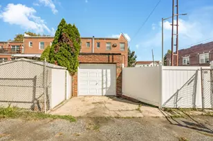 67-72 78th St, Middle Village, NY 11379 - Photo 26