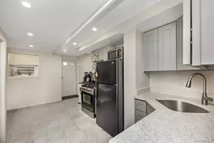 67-72 78th St, Middle Village, NY 11379 - Photo 16