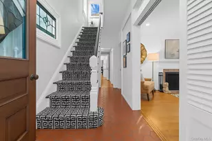 18 S Washington St, Port Washington, NY 11050 - Photo 6