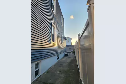 353 Underhill Avenue, Bronx, NY 10473 - Photo 30