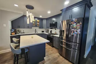 353 Underhill Ave, Bronx, NY 10473 - Photo 6