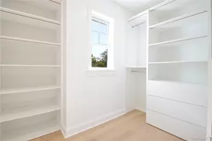 108 Tanners Pond Rd, Garden City, NY 11530 - Photo 18