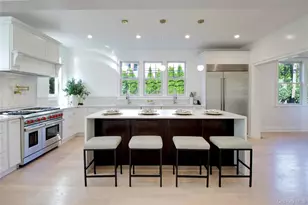 108 Tanners Pond Rd, Garden City, NY 11530 - Photo 6