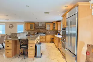 17 Livingston Ave, Jericho, NY 11753 - Photo 12