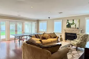 17 Livingston Ave, Jericho, NY 11753 - Photo 24