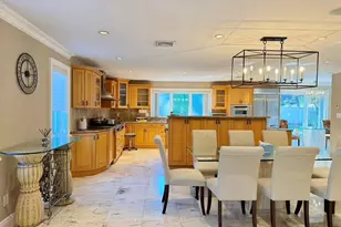 17 Livingston Ave, Jericho, NY 11753 - Photo 26