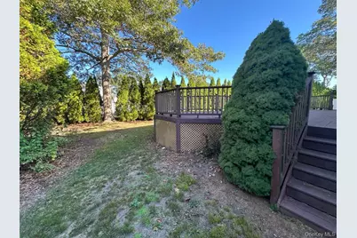 2 East Avenue, Coram, NY 11727 - Photo 18