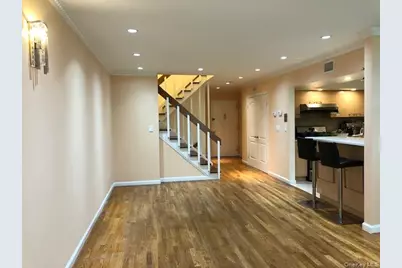 12-31 Robin Lane #Triplex, Bayside, NY 11360 - Photo 4