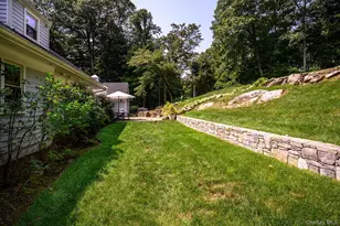 36 Pond Hill Rd, Chappaqua, NY 10514 - Photo 10