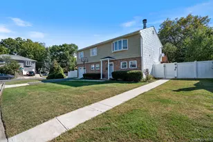 1040 Donna Ct, Baldwin, NY 11510 - Photo 2