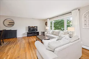 69 Carolina Dr, New City, NY 10956 - Photo 4