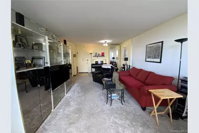 26910 Grand Central Parkway #9R, Floral Park, NY 11005 - Photo 2