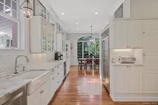 50 O'Connell Ct, Great River, NY 11739 - Photo 14