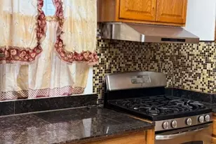 104-27 124th St, Richmond Hill, NY 11419 - Photo 2