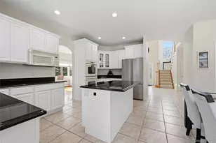 5 Mill Race Rd, Hampton Bays, NY 11946 - Photo 16