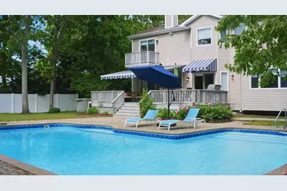 5 Mill Race Road, Hampton Bays, NY 11946 - Photo 4