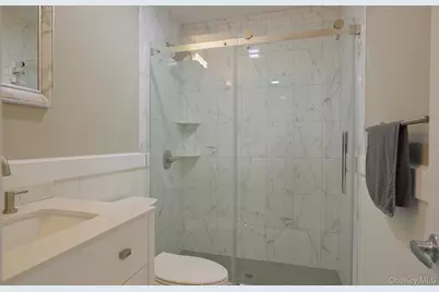 5 Mill Race Road, Hampton Bays, NY 11946 - Photo 32