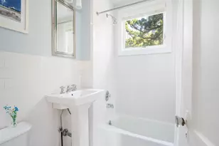 39 Dune Rd, Quogue, NY 11959 - Photo 18