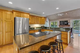 10 Nicole Ct, Manorville, NY 11949 - Photo 10