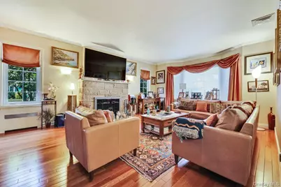 101 Harold Road, Woodmere, NY 11598 - Photo 18