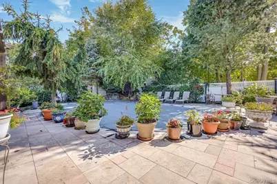 101 Harold Road, Woodmere, NY 11598 - Photo 32