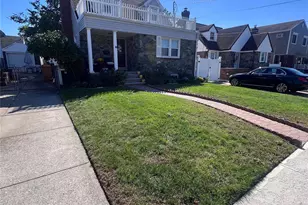 44 Frank St, Valley Stream, NY 11580 - Photo 2