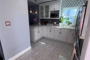 44 Frank St, Valley Stream, NY 11580 - Photo 10