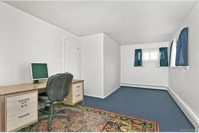 28 Halcourt Drive, Plainview, NY 11803 - Photo 18