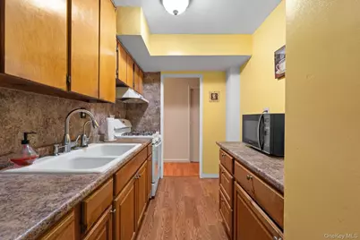 88-25 155 Avenue #2B, Howard Beach, NY 11414 - Photo 14