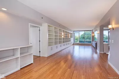 3751 Riverdale Avenue #5A, Bronx, NY 10463 - Photo 4