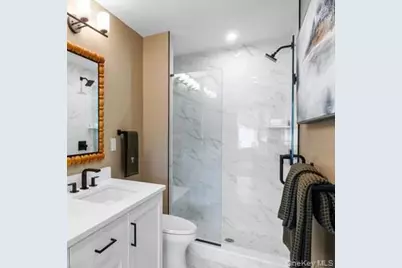 5132 Teaberry Lane #22, Fishkill, NY 12524 - Photo 6