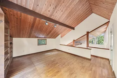 251 Town Lane, Amagansett, NY 11930 - Photo 12