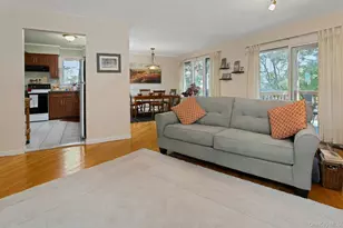 13 Acorn Ln, Yorktown Heights, NY 10598 - Photo 4