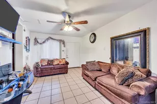 36 Farrington Ave, Bay Shore, NY 11706 - Photo 4