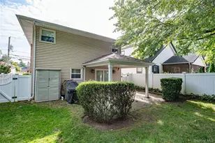 35 Roosevelt Ave, Malverne, NY 11565 - Photo 26