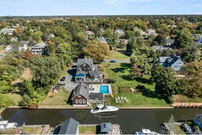 28 S Montgomery Avenue, Bay Shore, NY 11706 - Photo 42