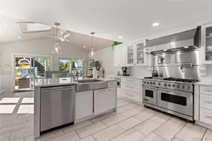 28 S Montgomery Ave, Bay Shore, NY 11706 - Photo 6