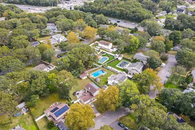 5 Canterbury Drive, Coram, NY 11727 - Photo 32