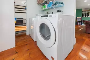 5 Canterbury Dr, Coram, NY 11727 - Photo 10