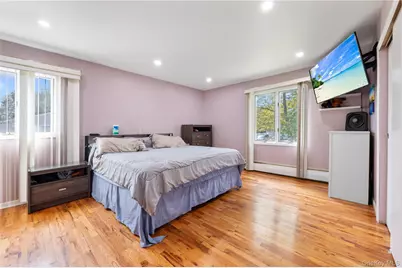 5 Canterbury Drive, Coram, NY 11727 - Photo 16