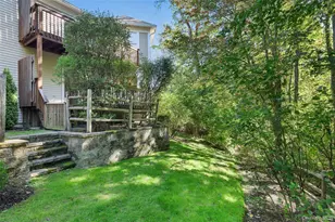 39 Club Pointe Dr, White Plains, NY 10605 - Photo 10