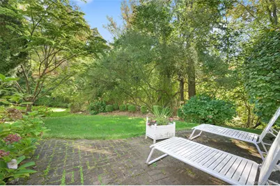 39 Club Pointe Drive, White Plains, NY 10605 - Photo 14