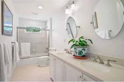 39 Club Pointe Drive, White Plains, NY 10605 - Photo 42