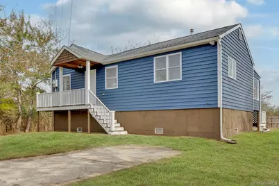 17 Bellport Road, Mastic Beach, NY 11951 - Photo 26