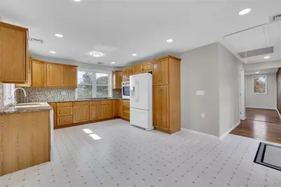 17 Bellport Road, Mastic Beach, NY 11951 - Photo 14