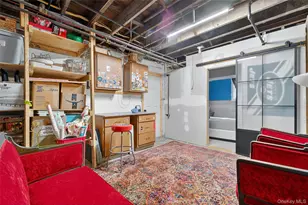 310 Carpenter Ave, Newburgh, NY 12550 - Photo 34